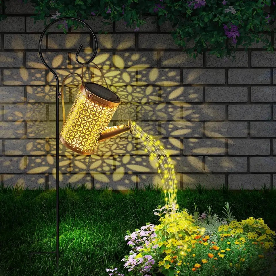 Solar Watering Can Lamp